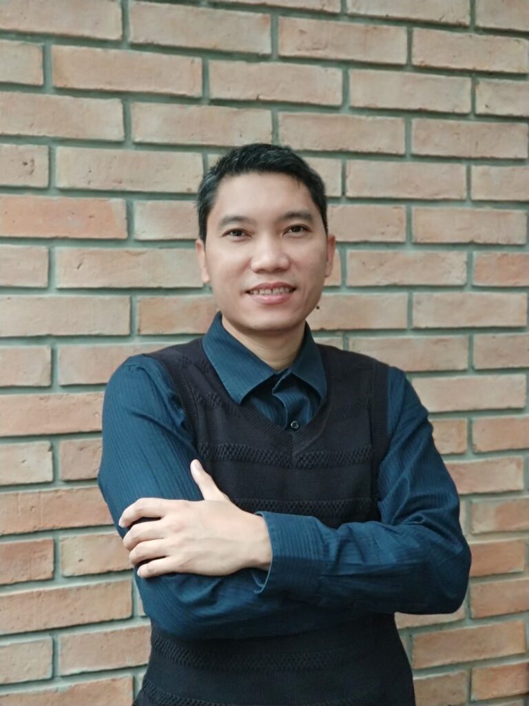 Ekaruk Parmwong trainer consultant nlp practitioner